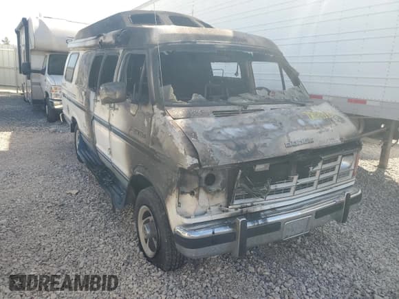✅ 1993 Dodge Cargo • VIN: 2B6JB31YXPK510390 • Lot: 72402394. Listed on Copart with Not provided. Free auction sales archive from the USA and detailed vehicle history report at DreamBid. Image 1.