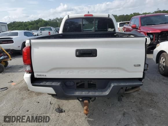 ✅ 2019 Toyota Tacoma SR5 • VIN: 5TFRZ5CN3KX075965 • Lot: 54377915. Listed on Copart with 118,004 mi. Free auction sales archive from the USA and detailed vehicle history report at DreamBid. Image 6.