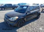 ✅ 2013 Kia Soul + • VIN: KNDJT2A69D7549929 • Лот: 43322056. Опубликован ранее на IAAI с пробегом 171 876 миль. Бесплатный доступ к архиву аукционных продаж из США и подробный отчёт об истории автомобиля на DreamBid. Изображение 18.
