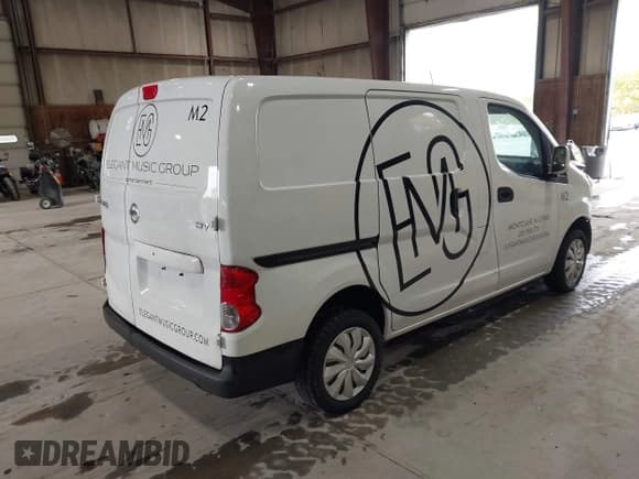 ✅ 2019 Nissan NV200 SV • VIN: 3N6CM0KN3KK695013 • Lot: 43406390. Wystawiony na IAAI z przebiegiem 56 986 mil. Bezpłatny archiwum sprzedaży aukcyjnych z USA i szczegółowy raport historii pojazdu na DreamBid. Zdjęcie 4.