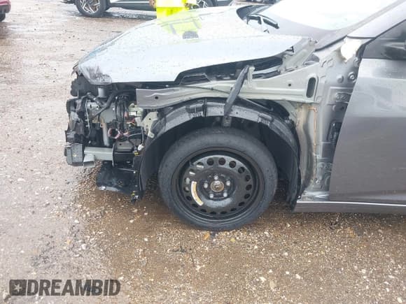 ✅ 2024 Nissan Sentra SV • VIN: 3N1AB8CV0RY348360 • Lot: 42494880. Wystawiony na IAAI z przebiegiem 23 306 mil. Bezpłatny archiwum sprzedaży aukcyjnych z USA i szczegółowy raport historii pojazdu na DreamBid. Zdjęcie 18.