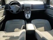 ✅ 2012 Nissan Sentra SL • VIN: 3N1AB6APXCL762940 • Лот: 85312744. Опубликован ранее на Copart с пробегом Не указан. Бесплатный доступ к архиву аукционных продаж из США и подробный отчёт об истории автомобиля на DreamBid. Изображение 8.