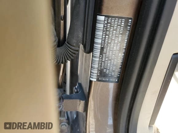 ✅ 2013 Volkswagen Beetle Fender Edition • VIN: 3VWJP7AT5DM654574 • Лот: 57112805. Опубликован ранее на Copart с пробегом 95 635 миль. Бесплатный доступ к архиву аукционных продаж из США и подробный отчёт об истории автомобиля на DreamBid. Изображение 12.