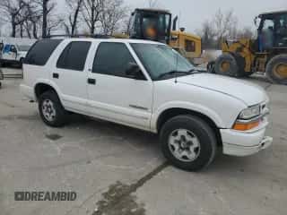 2003 Chevrolet Blazer LS z VIN 1GNDT13X63K170578, wystawiony jako Copart lot #86630144 z przebiegiem 105 749 mil mil oraz Szkoda całkowita • Salvage title. Historia ofert i sprzedaży dostępna na DreamBid. Obrazek 4.