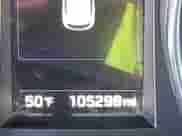 2017 Hyundai Santa Fe 2.0T z VIN 5XYZU4LA7HG406516, wystawiony jako IAAI lot #41847977 z przebiegiem 105 299 mil mil oraz . Historia ofert i sprzedaży dostępna na DreamBid. Obrazek 15.