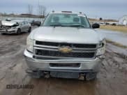 ✅ 2011 Chevrolet Silverado 2500HD Work Truck • VIN: 1GC0KVCG4BZ413862 • Lot: 59756605. Wystawiony na Copart z przebiegiem 162 274 mil. Bezpłatny archiwum sprzedaży aukcyjnych z USA i szczegółowy raport historii pojazdu na DreamBid. Zdjęcie 5.