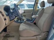 ✅ 2007 Ford Escape XLS • VIN: 1FMYU02ZX7KA33679 • Lot: 95633855. Listed on Copart with Not provided. Free auction sales archive from the USA and detailed vehicle history report at DreamBid. Image 7.