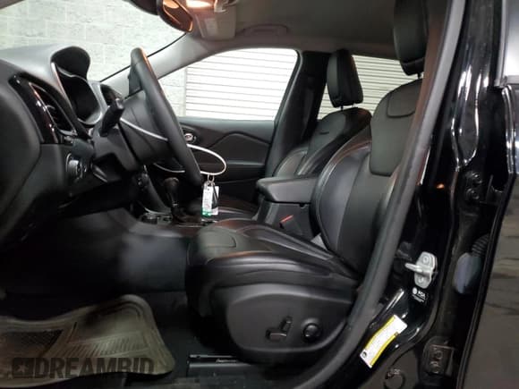 ✅ 2023 Jeep Cherokee Altitude Lux • VIN: 1C4PJMMB9PD114192 • Lot: 66528705. Listed on Copart with 57,739 mi. Free auction sales archive from the USA and detailed vehicle history report at DreamBid. Image 7.