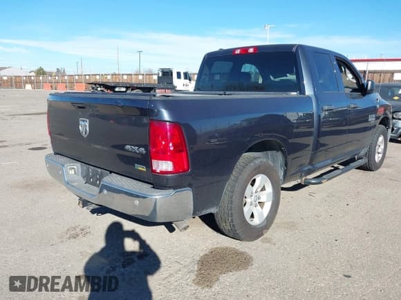 ✅ 2019 Ram 1500 Express • VIN: 1C6RR7FGXKS582312 • Lot: 43609895. Wystawiony na IAAI z przebiegiem 129 067 mil. Bezpłatny archiwum sprzedaży aukcyjnych z USA i szczegółowy raport historii pojazdu na DreamBid. Zdjęcie 4.