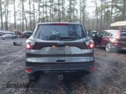 ✅ 2017 Ford Escape Titanium • VIN: 1FMCU0JD0HUC13307 • Lot: 43883887. Wystawiony na IAAI z przebiegiem 71 756 mil. Bezpłatny archiwum sprzedaży aukcyjnych z USA i szczegółowy raport historii pojazdu na DreamBid. Zdjęcie 16.