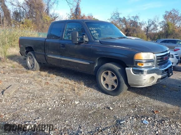 ✅ 2003 GMC Sierra 1500 SLE • VIN: 1GTEK19T63E223346 • Лот: 43668195. Опубликован ранее на IAAI с пробегом 217 164 миль. Бесплатный доступ к архиву аукционных продаж из США и подробный отчёт об истории автомобиля на DreamBid. Изображение 1.
