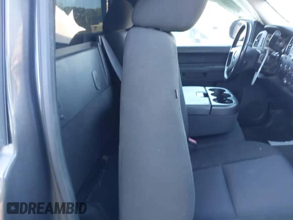 2010 GMC Sierra 1500 z VIN 1GTPKVEA5AZ188986, wystawiony jako IAAI lot #43472080 z przebiegiem 180 525 mil mil oraz . Historia ofert i sprzedaży dostępna na DreamBid. Obrazek 8.