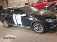 ✅ 2019 Volkswagen Golf S • VIN: 3VWH17AU1KM522501 • Lot: 43425023. Wystawiony na IAAI z przebiegiem 132 656 mil. Bezpłatny archiwum sprzedaży aukcyjnych z USA i szczegółowy raport historii pojazdu na DreamBid. Zdjęcie 13.