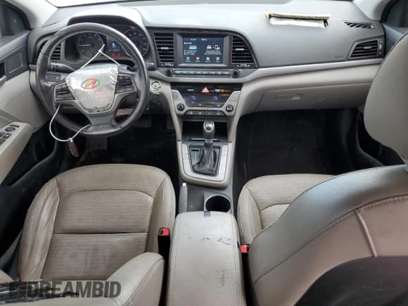 ✅ 2017 Hyundai Elantra Limited • VIN: 5NPD84LF2HH077677 • Lot: 81729075. Listed on Copart with 190,539 mi. Free auction sales archive from the USA and detailed vehicle history report at DreamBid. Image 8.