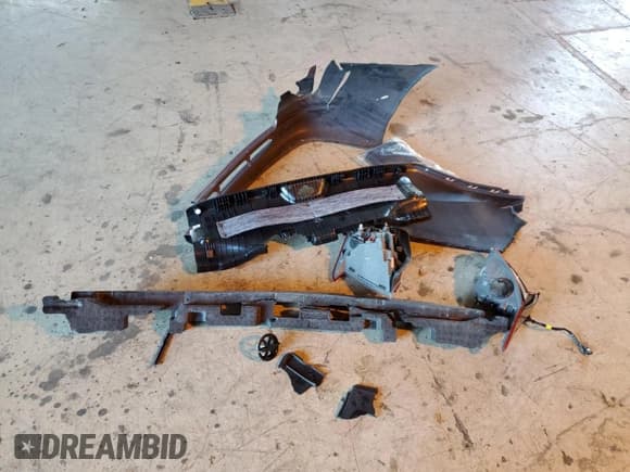 ✅ 2024 Hyundai Elantra SEL • VIN: KMHLM4DG0RU675154 • Lot: 91286785. Wystawiony na Copart z przebiegiem 42 862 mil. Bezpłatny archiwum sprzedaży aukcyjnych z USA i szczegółowy raport historii pojazdu na DreamBid. Zdjęcie 12.