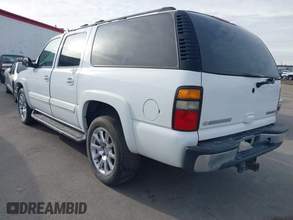 ✅ 2004 Chevrolet Suburban LT • VIN: 1GNFK16T04J251796 • Лот: 41691891. Опубликован ранее на IAAI с пробегом 237 489 миль. Бесплатный доступ к архиву аукционных продаж из США и подробный отчёт об истории автомобиля на DreamBid. Изображение 3.