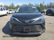 ✅ 2025 Toyota Sienna LE • VIN: 5TDBSKFC7SS197510 • Lot: 81297945. Listed on Copart with 7,806 mi. Free auction sales archive from the USA and detailed vehicle history report at DreamBid. Image 5.