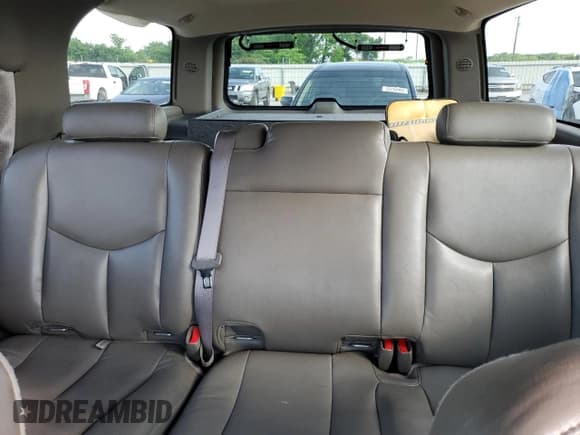 ✅ 2006 Chevrolet Suburban LS 1WT • VIN: 1GNEC16Z66J169653 • Лот: 55220515. Опубликован ранее на Copart с пробегом 107 443 миль. Бесплатный доступ к архиву аукционных продаж из США и подробный отчёт об истории автомобиля на DreamBid. Изображение 10.