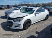 ✅ 2015 Hyundai Genesis Coupe R-Spec • VIN: KMHHU6KJ8FU130878 • Lot: 41815856. Wystawiony na IAAI z przebiegiem 118 678 mil. Bezpłatny archiwum sprzedaży aukcyjnych z USA i szczegółowy raport historii pojazdu na DreamBid. Zdjęcie 2.