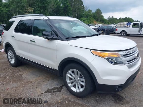 ✅ 2013 Ford Explorer XLT • VIN: 1FM5K7D84DGA17157 • Lot: 42296441. Wystawiony na IAAI z przebiegiem 108 367 mil. Bezpłatny archiwum sprzedaży aukcyjnych z USA i szczegółowy raport historii pojazdu na DreamBid. Zdjęcie 1.