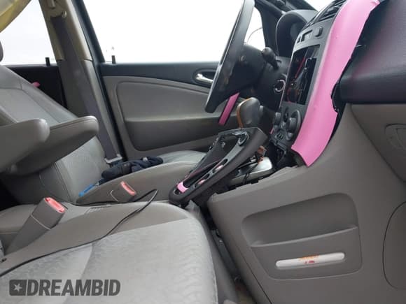 ✅ 2007 Saturn VUE V6 • VIN: 5GZCZ63407S834299 • Lot: 41559234. Wystawiony na IAAI z przebiegiem 79 278 mil. Bezpłatny archiwum sprzedaży aukcyjnych z USA i szczegółowy raport historii pojazdu na DreamBid. Zdjęcie 5.