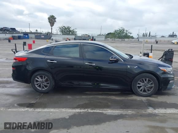 ✅ 2020 Kia Optima LX • VIN: 5XXGT4L35LG420908 • Lot: 43342251. Wystawiony na IAAI z przebiegiem 36 897 mil. Bezpłatny archiwum sprzedaży aukcyjnych z USA i szczegółowy raport historii pojazdu na DreamBid. Zdjęcie 12.