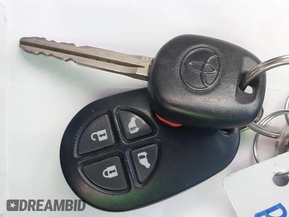 ✅ 2012 Toyota Sienna LE • VIN: 5TDKK3DC6CS247694 • Lot: 43395189. Listed on IAAI with 133,968 mi. Free auction sales archive from the USA and detailed vehicle history report at DreamBid. Image 11.