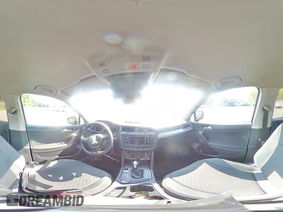 ✅ 2021 Volkswagen Tiguan S • VIN: 3VV0B7AX5MM074257 • Лот: 67538435. Опубликован ранее на Copart с пробегом 174 169 миль. Бесплатный доступ к архиву аукционных продаж из США и подробный отчёт об истории автомобиля на DreamBid. Изображение 16.