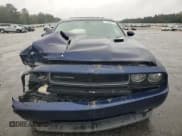 ✅ 2013 Dodge Challenger Rallye Redline • VIN: 2C3CDYAG0DH729004 • Lot: 74388374. Wystawiony na Copart z przebiegiem 101 629 mil. Bezpłatny archiwum sprzedaży aukcyjnych z USA i szczegółowy raport historii pojazdu na DreamBid. Zdjęcie 5.