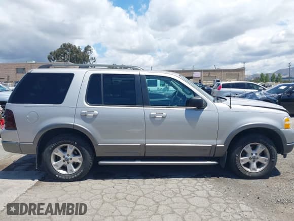 ✅ 2003 Ford Explorer XLT • VIN: 1FMDU73K03ZA13385 • Lot: 42261683. Listed on IAAI with 101,072 mi. Free auction sales archive from the USA and detailed vehicle history report at DreamBid. Image 13.