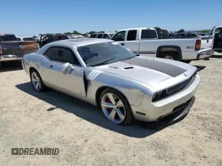✅ 2010 Dodge Challenger SRT-8 • VIN: 2B3CJ7DW6AH224227 • Lot: 64713084. Wystawiony na Copart z przebiegiem 141 431 mil. Bezpłatny archiwum sprzedaży aukcyjnych z USA i szczegółowy raport historii pojazdu na DreamBid. Zdjęcie 4.