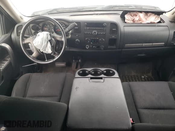 ✅ 2012 Chevrolet Silverado 1500 LT • VIN: 1GCRKSE73CZ135976 • Lot: 71932294. Listed on Copart with 198,345 mi. Free auction sales archive from the USA and detailed vehicle history report at DreamBid. Image 8.