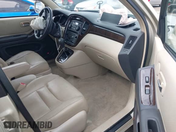 2001 Toyota Highlander z VIN JTEGF21A010014509, wystawiony jako IAAI lot #41512700 z przebiegiem 165 065 mil mil oraz . Historia ofert i sprzedaży dostępna na DreamBid. Obrazek 5.