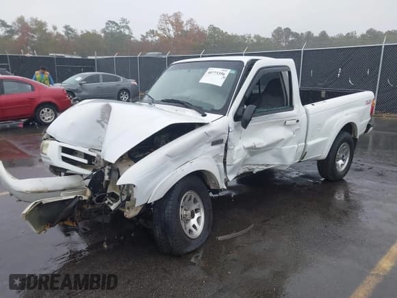 ✅ 2002 Mazda B-Series DS • VIN: 4F4YR12U82TM11900 • Lot: 40773356. Listed on IAAI with 118,353 mi. Free auction sales archive from the USA and detailed vehicle history report at DreamBid. Image 17.