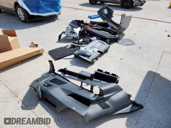 2023 Ford Explorer Limited with VIN 1FMSK8FH3PGA57255, listed as a Copart auction lot 62389095 with 49,997 mi miles and Clean title. Bid and sale history available at DreamBid. Image 13.