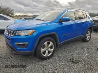 ✅ 2018 Jeep Compass Latitude • VIN: 3C4NJCBB2JT471297 • Lot: 94914335. Wystawiony na Copart z przebiegiem Nie podano. Bezpłatny archiwum sprzedaży aukcyjnych z USA i szczegółowy raport historii pojazdu na DreamBid. Zdjęcie 1.