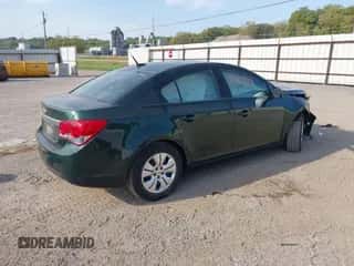 2014 Chevrolet Cruze LS z VIN 1G1PA5SH8E7115531, wystawiony jako IAAI lot #43358149 z przebiegiem 27 542 mil mil oraz . Historia ofert i sprzedaży dostępna na DreamBid. Obrazek 4.