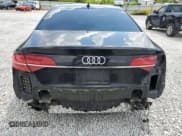 ✅ 2015 Audi A8 • VIN: WAUJGAFD9FN007845 • Lot: 67994865. Wystawiony na Copart z przebiegiem 121 220 mil. Bezpłatny archiwum sprzedaży aukcyjnych z USA i szczegółowy raport historii pojazdu na DreamBid. Zdjęcie 6.