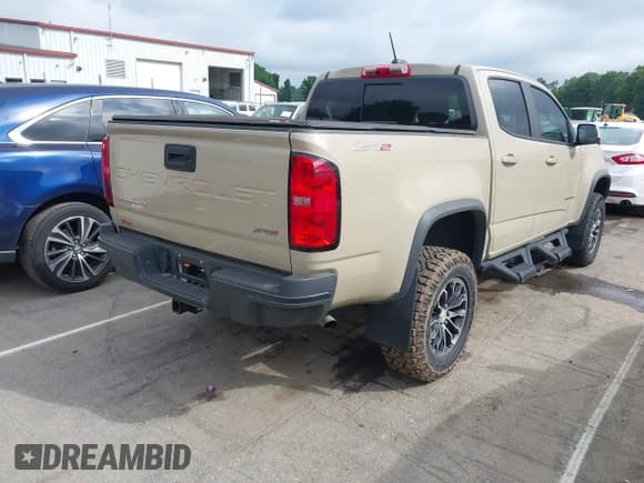 ✅ 2022 Chevrolet Colorado 4WD ZR2 • VIN: 1GCGTEEN7N1271260 • Lot: 42320443. Listed on IAAI with 11,426 mi. Free auction sales archive from the USA and detailed vehicle history report at DreamBid. Image 4.
