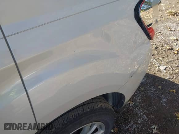 2017 Chevrolet Equinox LT с VIN 2GNALCEK4H1573109, выставлен на аукционе IAAI как лот 43593770 с пробегом 101 978 миль миль и . История ставок и продаж доступна на DreamBid. Изображение 17.