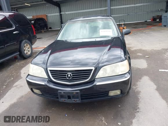 ✅ 2002 Acura RL • VIN: JH4KA965X2C002433 • Lot: 42439321. Wystawiony na IAAI z przebiegiem 175 515 mil. Bezpłatny archiwum sprzedaży aukcyjnych z USA i szczegółowy raport historii pojazdu na DreamBid. Zdjęcie 13.