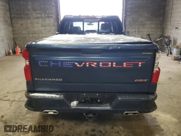 ✅ 2020 Chevrolet Silverado 1500 RST • VIN: 3GCUYEET1LG454543 • Lot: 84504434. Listed on Copart with 109,081 mi. Free auction sales archive from the USA and detailed vehicle history report at DreamBid. Image 6.