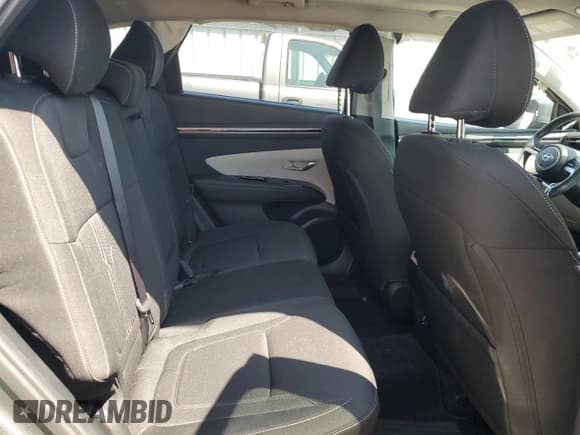 ✅ 2022 Hyundai Tucson SEL • VIN: 5NMJFCAE3NH065141 • Lot: 68173914. Wystawiony na Copart z przebiegiem 25 920 mil. Bezpłatny archiwum sprzedaży aukcyjnych z USA i szczegółowy raport historii pojazdu na DreamBid. Zdjęcie 11.