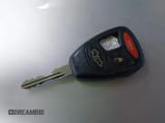 ✅ 2006 Jeep Commander • VIN: 1J8HG48K66C322816 • Lot: 42855851. Wystawiony na IAAI z przebiegiem 222 809 mil. Bezpłatny archiwum sprzedaży aukcyjnych z USA i szczegółowy raport historii pojazdu na DreamBid. Zdjęcie 11.