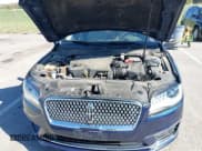 ✅ 2017 Lincoln MKZ Reserve • VIN: 3LN6L5FC6HR629849 • Lot: 43497094. Wystawiony na IAAI z przebiegiem 107 848 mil. Bezpłatny archiwum sprzedaży aukcyjnych z USA i szczegółowy raport historii pojazdu na DreamBid. Zdjęcie 10.