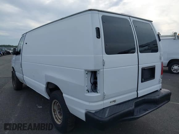 ✅ 2011 Ford Econoline Cargo Commercial • VIN: 1FTNE2EL2BDB32047 • Lot: 43218450. Listed on IAAI with 123,619 mi. Free auction sales archive from the USA and detailed vehicle history report at DreamBid. Image 3.
