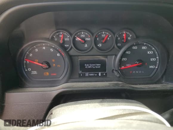 ✅ 2019 Chevrolet Silverado 1500 Work Truck • VIN: 1GCRYAEH6KZ416153 • Lot: 62982484. Wystawiony na Copart z przebiegiem 50 857 mil. Bezpłatny archiwum sprzedaży aukcyjnych z USA i szczegółowy raport historii pojazdu na DreamBid. Zdjęcie 9.