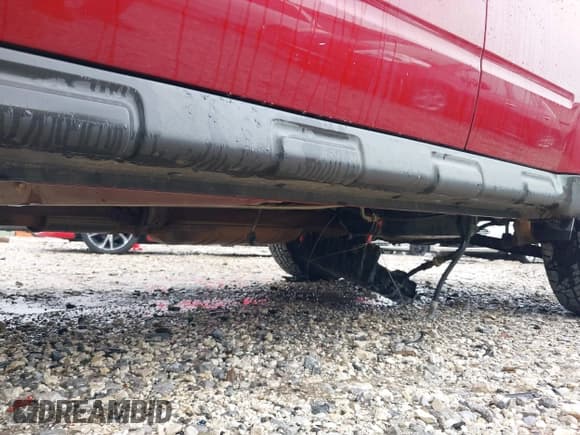 ✅ 2011 Ford Escape XLT • VIN: 1FMCU9D7XBKB32540 • Lot: 42327433. Listed on IAAI with 73,075 mi. Free auction sales archive from the USA and detailed vehicle history report at DreamBid. Image 6.