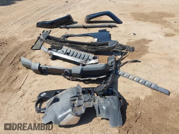 ✅ 2016 Jeep Wrangler Unlimited Rubicon Hard Rock • VIN: 1C4BJWFG0GL218364 • Lot: 42310664. Listed on IAAI with 112,379 mi. Free auction sales archive from the USA and detailed vehicle history report at DreamBid. Image 12.