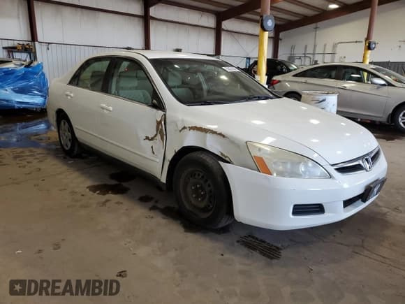 ✅ 2007 Honda Accord LX • VIN: 1HGCM564X7A008900 • Lot: 55074355. Listed on Copart with 79,864 mi. Free auction sales archive from the USA and detailed vehicle history report at DreamBid. Image 4.